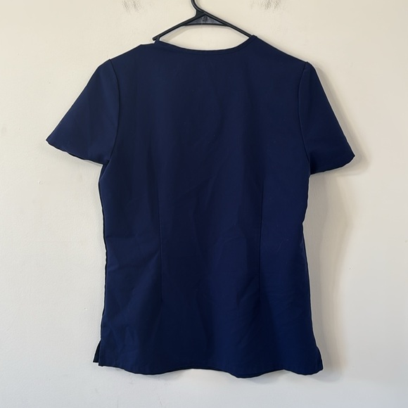 FIGS Catarina One-Pocket Scrub Top Navy Size XS - Picture 7 of 9